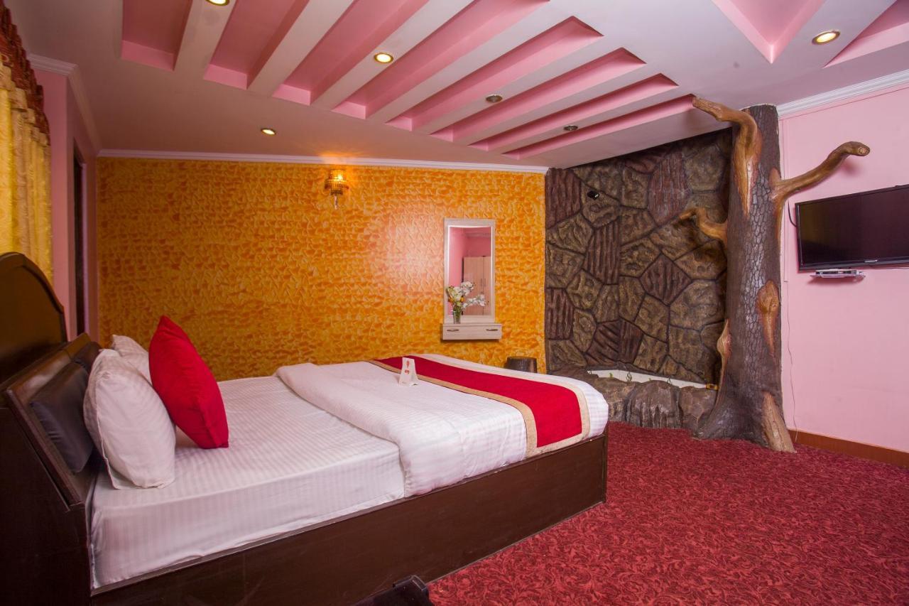 Oyo 161 Ram Janaki Hotel Catmandu Quarto foto